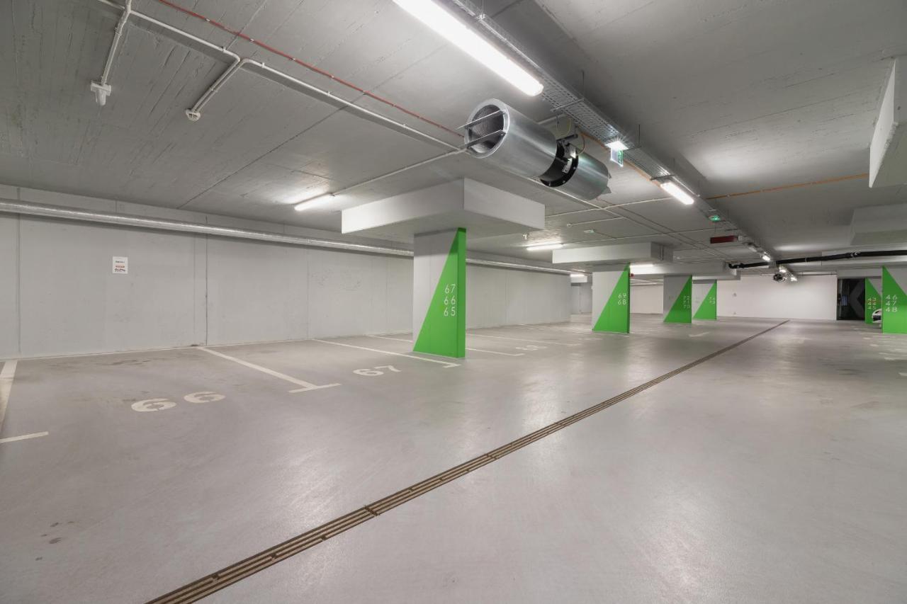 Solaris Park Apartment Tauron Arena By Renters Prestige Cracovia Exterior foto