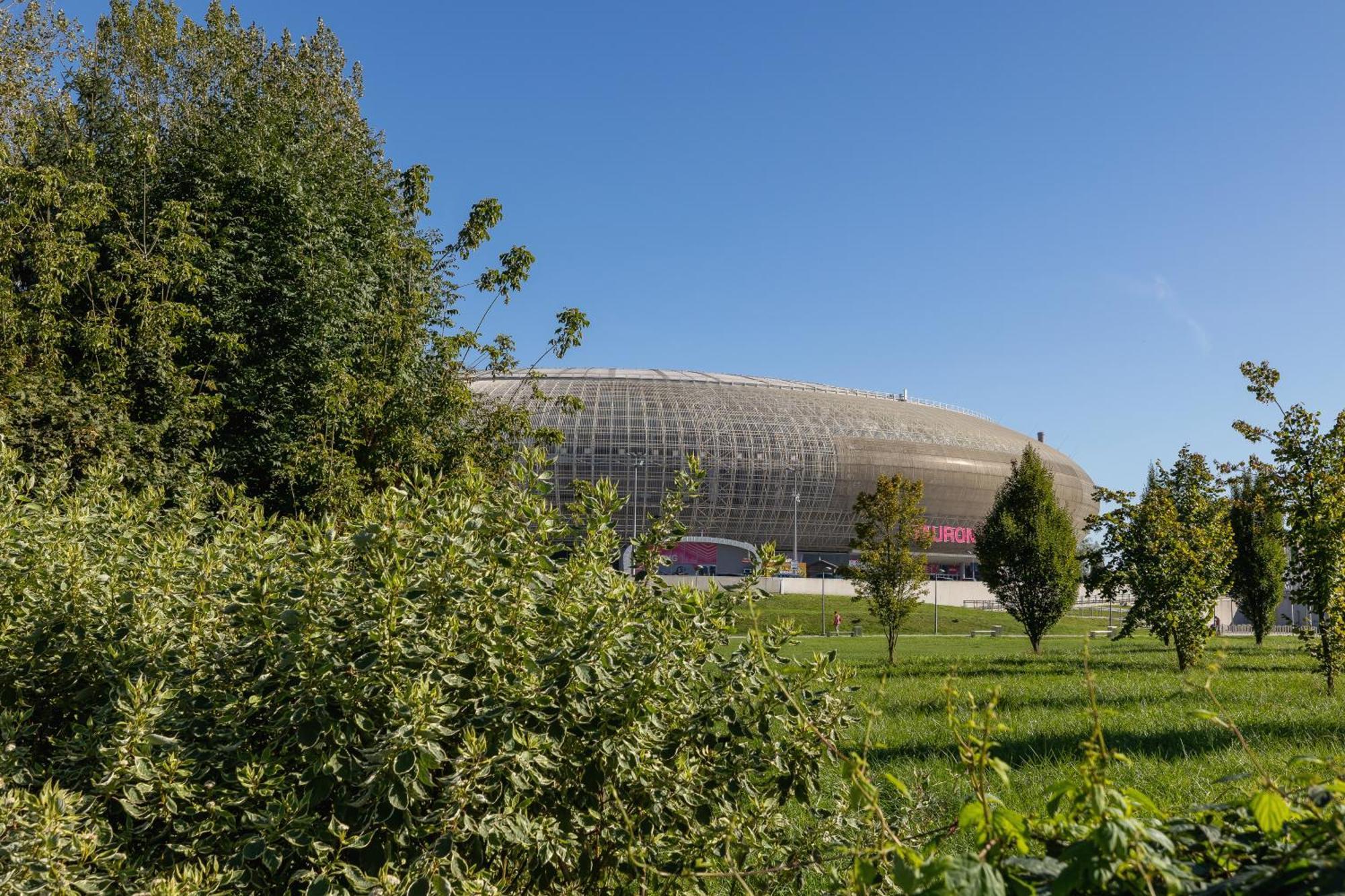 Solaris Park Apartment Tauron Arena By Renters Prestige Cracovia Exterior foto